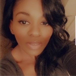 Meet your Posher, Toni